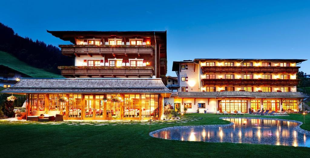 Ayurveda-Resort Sonnhof Thiersee Exterior photo